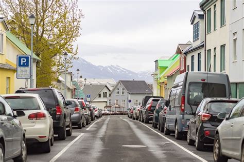 Top 10 Car Rental Companies in Reykjavik 